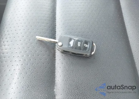 2011 Volkswagen Tiguan Se from USA, damaged, VIN WVGAV7AX2BW549477